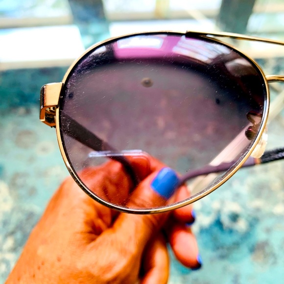 ✨Vince Camuto✨Silver & Gray Aviator Sunglasses (VC596; 165 mm) W/Gray Logo Case - Picture 7 of 15